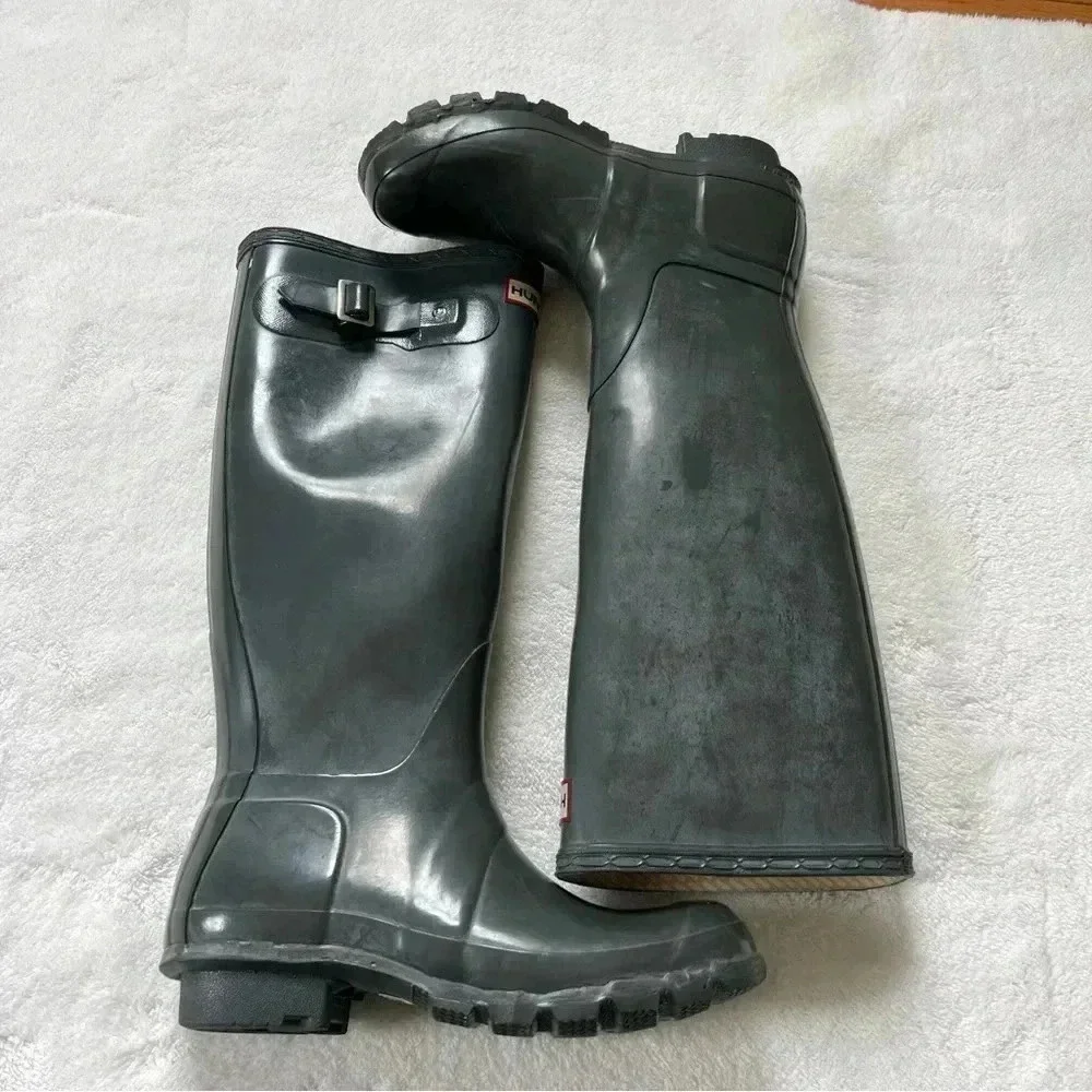 Hunter Original Gloss Tall Gray Rain Boots Size 5M 6F US.  37